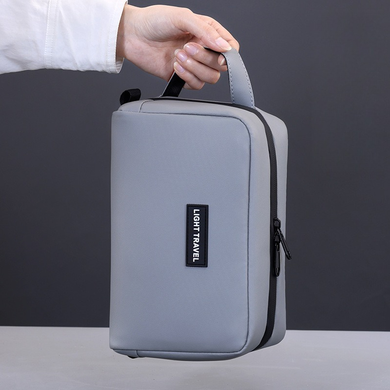 防水ハンドヘルドメイクアップバッグ、耐久性のある男性用トラベ - Mens Grooming Kit Bag のレビューと価格
